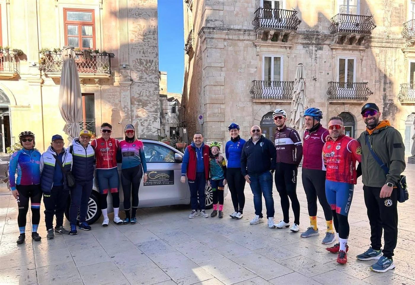 Gruppo della rete a Ortigia